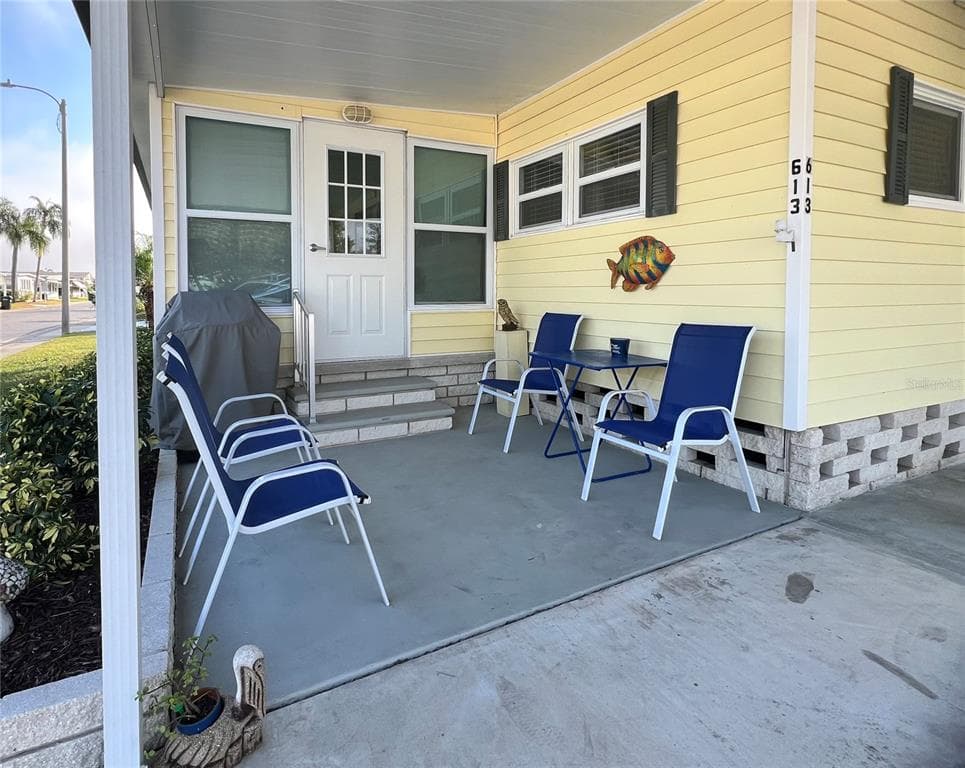 1100 BELCHER ROAD S UNIT 613 LARGO, FL 33771