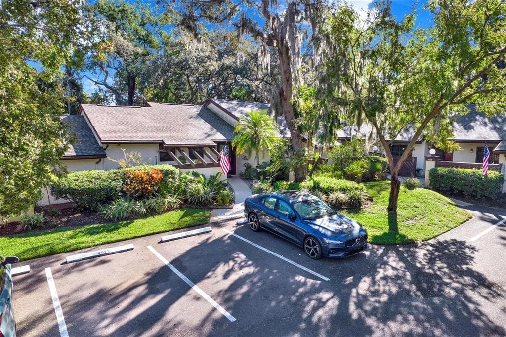 4024 CORKWOOD COURT PALM HARBOR, FL 34684