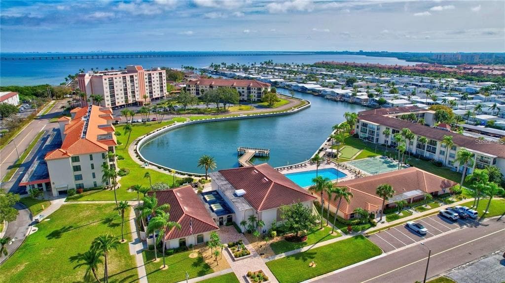 19029 US HIGHWAY 19 N UNIT 7-28 CLEARWATER, FL 33764
