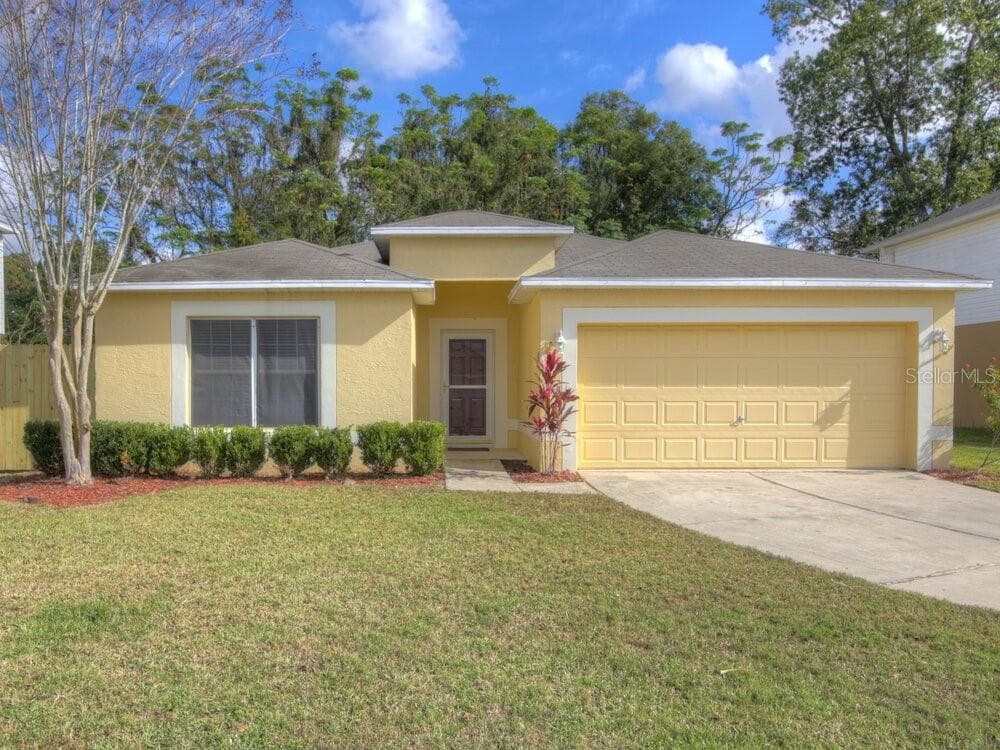 1143 BILTSDALE COURT APOPKA, FL 32712