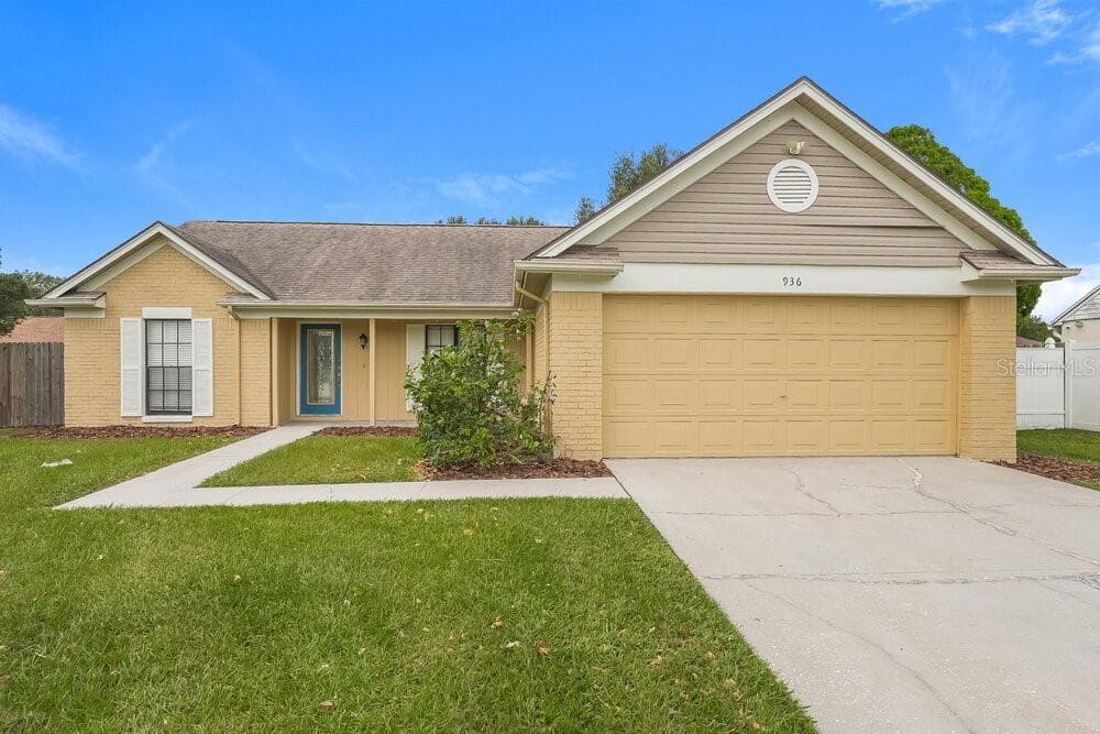 936 SUNRIDGE POINT DRIVE SEFFNER, FL 33584