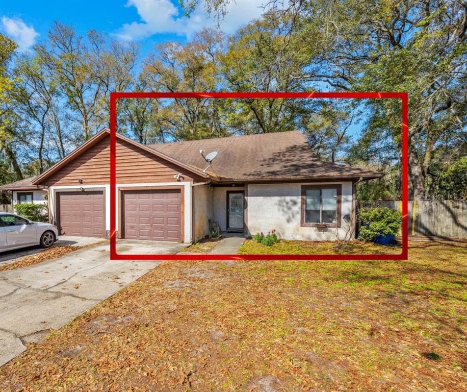2192 DERRINGER CIR W JACKSONVILLE, FL 32225