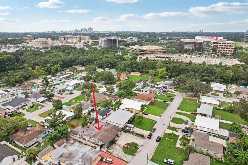 4515 N SAINT VINCENT STREET TAMPA, FL 33614