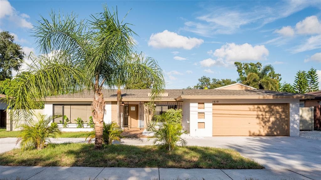1519 S KEENE ROAD CLEARWATER, FL 33756