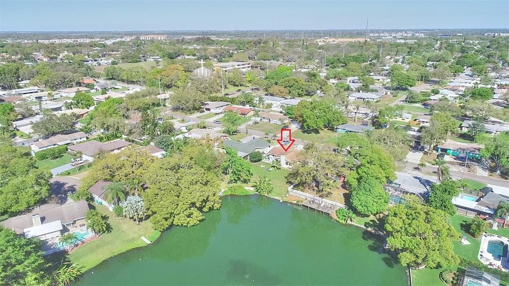 6524 HILLSIDE AVENUE SEMINOLE, FL 33772