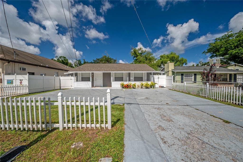 6914 N ORLEANS AVENUE UNIT 2 TAMPA, FL 33604
