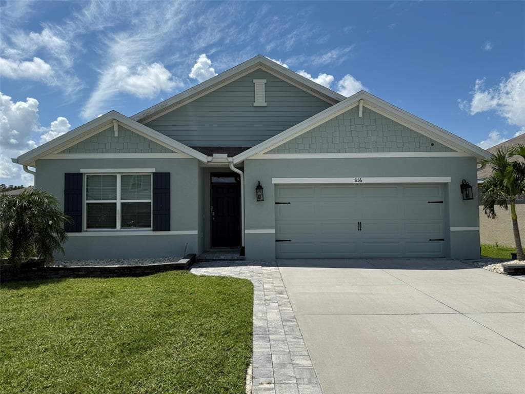 8560 BOWER BASS CIRCLE WESLEY CHAPEL, FL 33545