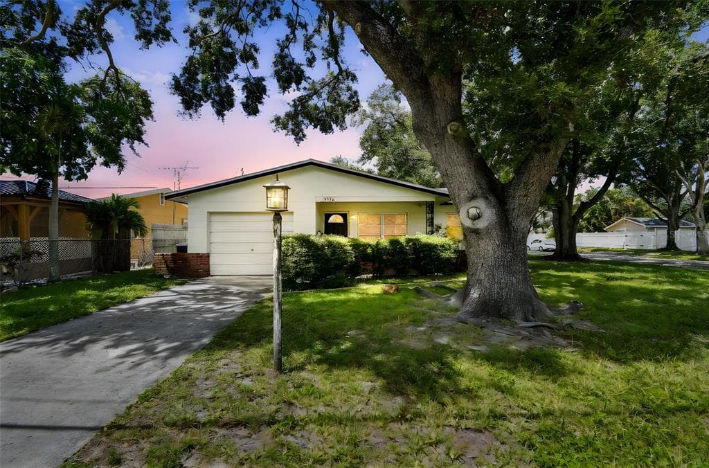 3546 37TH STREET N ST PETERSBURG, FL 33713