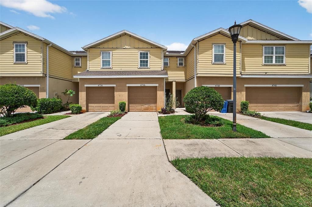 4736 WHITE SANDERLING COURT TAMPA, FL 33619