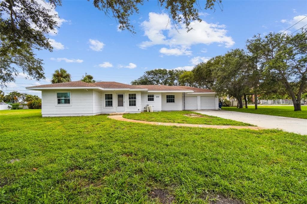 100 1ST STREET BELLEAIR BEACH, FL 33786