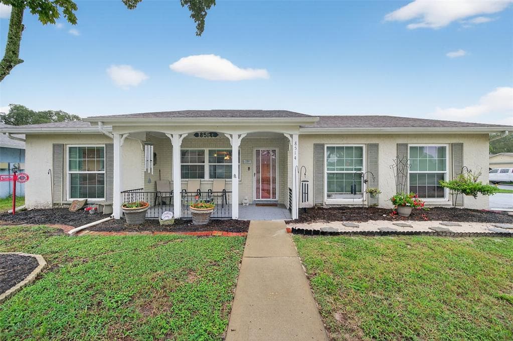 8514 HONEYBEE LANE PORT RICHEY, FL 34668