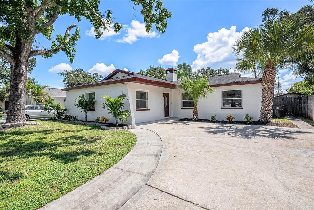 433 TANGERINE DRIVE OLDSMAR, FL 34677
