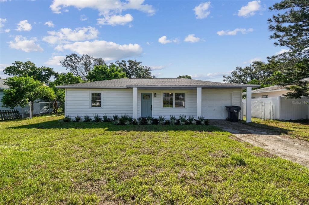 1573 S JEFFERSON AVENUE CLEARWATER, FL 33756