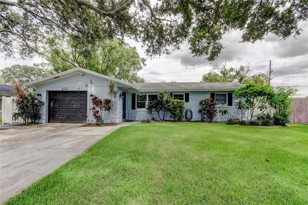 2151 FULTON WAY LARGO, FL 33774