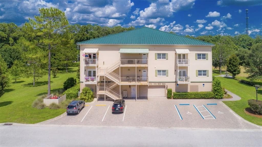 8178 SOUTHERN PINES DRIVE UNIT 8178 BROOKSVILLE, FL 34601