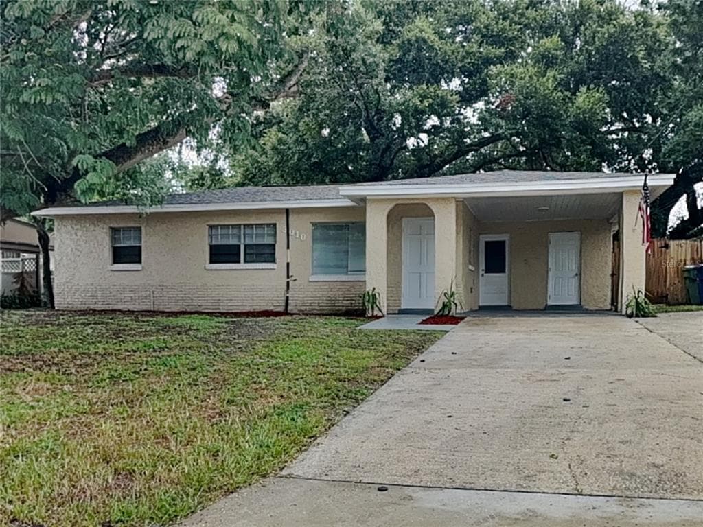 3010 E JEAN STREET TAMPA, FL 33610