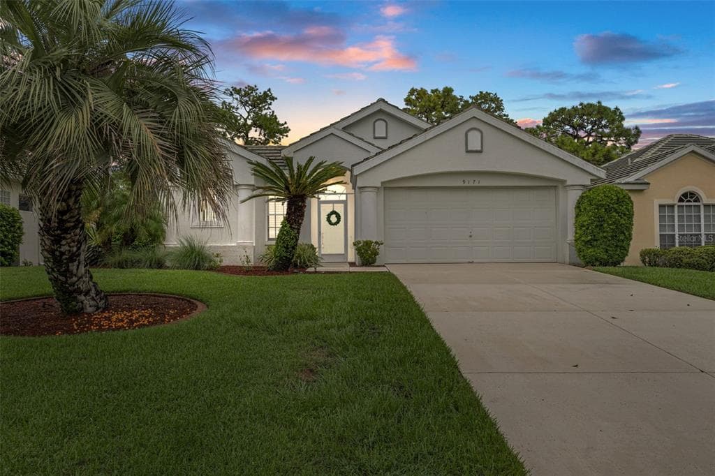 9171 PENELOPE DRIVE WEEKI WACHEE, FL 34613
