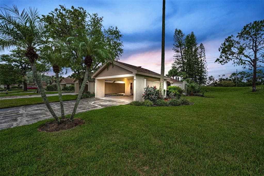 240 ERIC COURT OLDSMAR, FL 34677