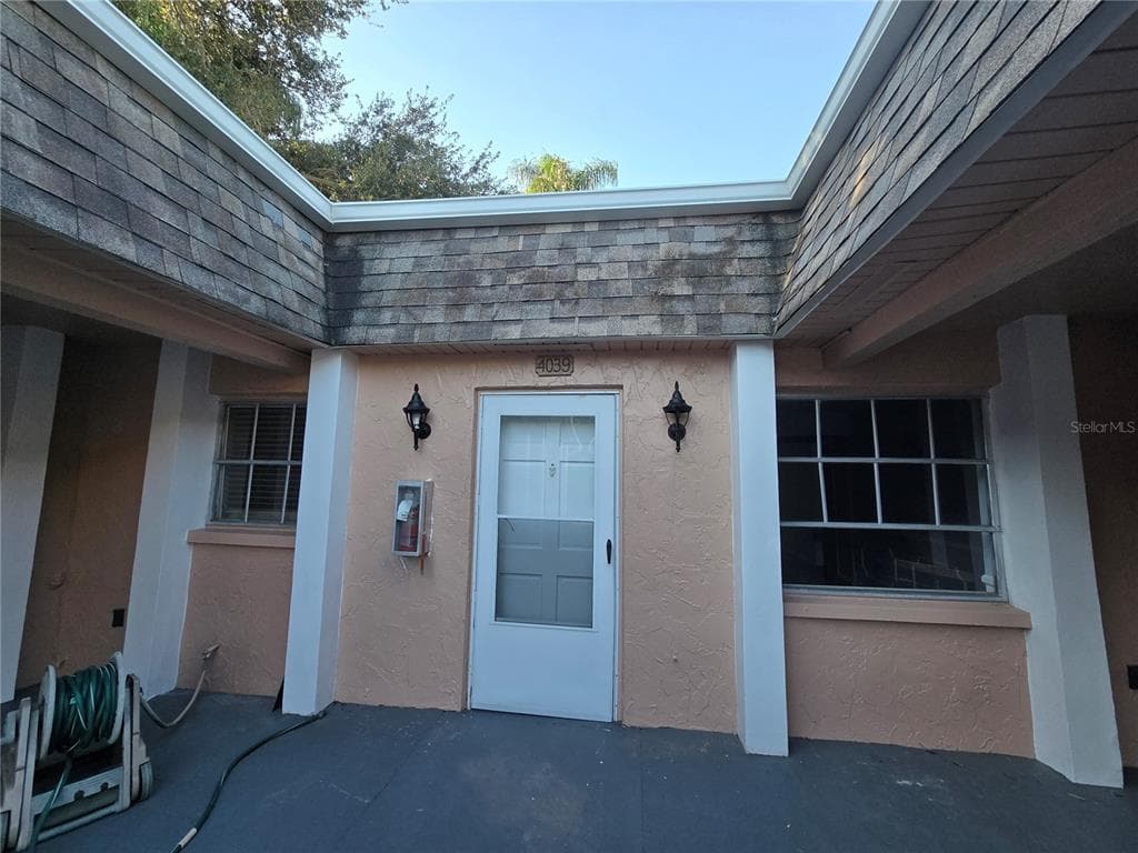4039 AUDUBON DRIVE LARGO, FL 33771