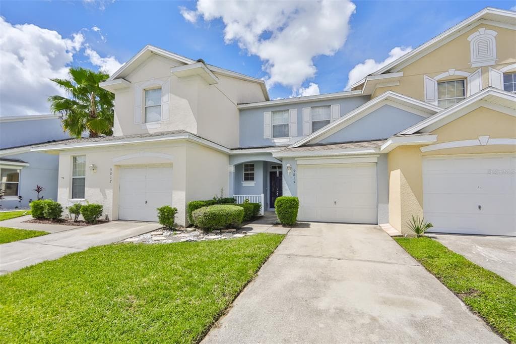 9815 CARLSDALE DRIVE RIVERVIEW, FL 33578