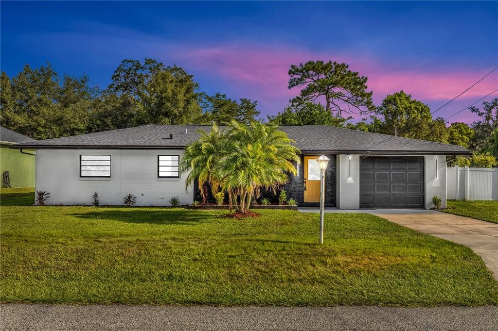 152 CORONADO ROAD DEBARY, FL 32713