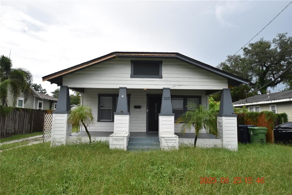 205 W HAYA STREET TAMPA, FL 33603