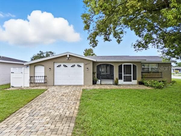 9201 LUNAR LANE PORT RICHEY, FL 34668