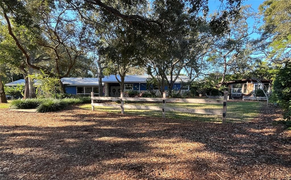 1880 BELLEAIR ROAD CLEARWATER, FL 33764