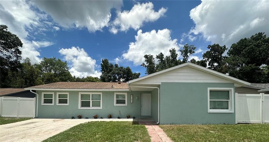21453 NORTHWOOD DRIVE LUTZ, FL 33549