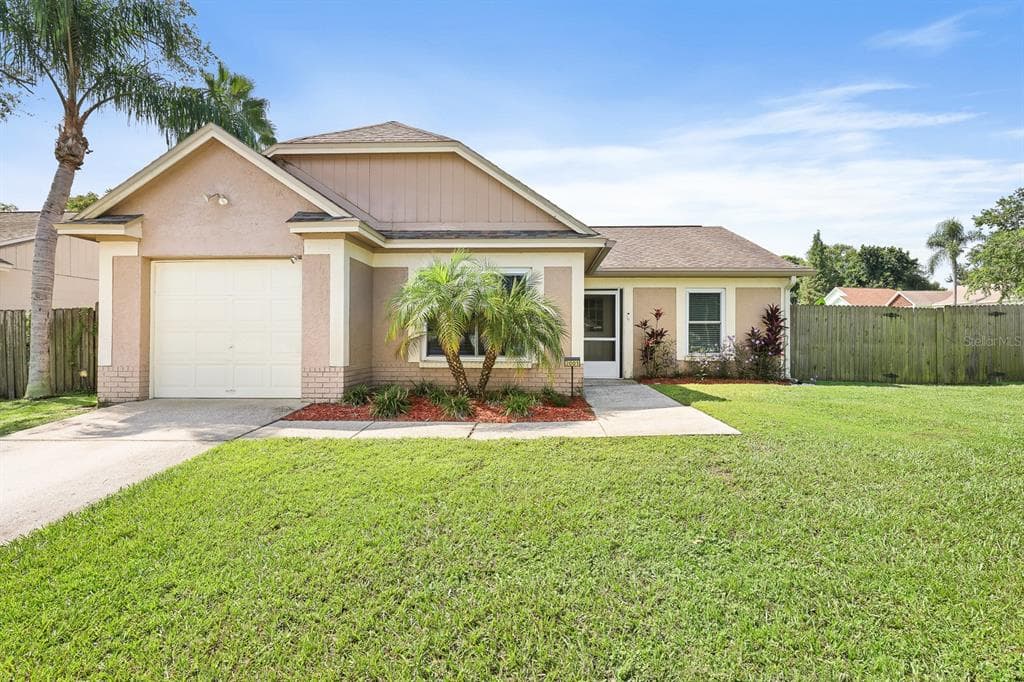 2001 PALADIN COURT VALRICO, FL 33594