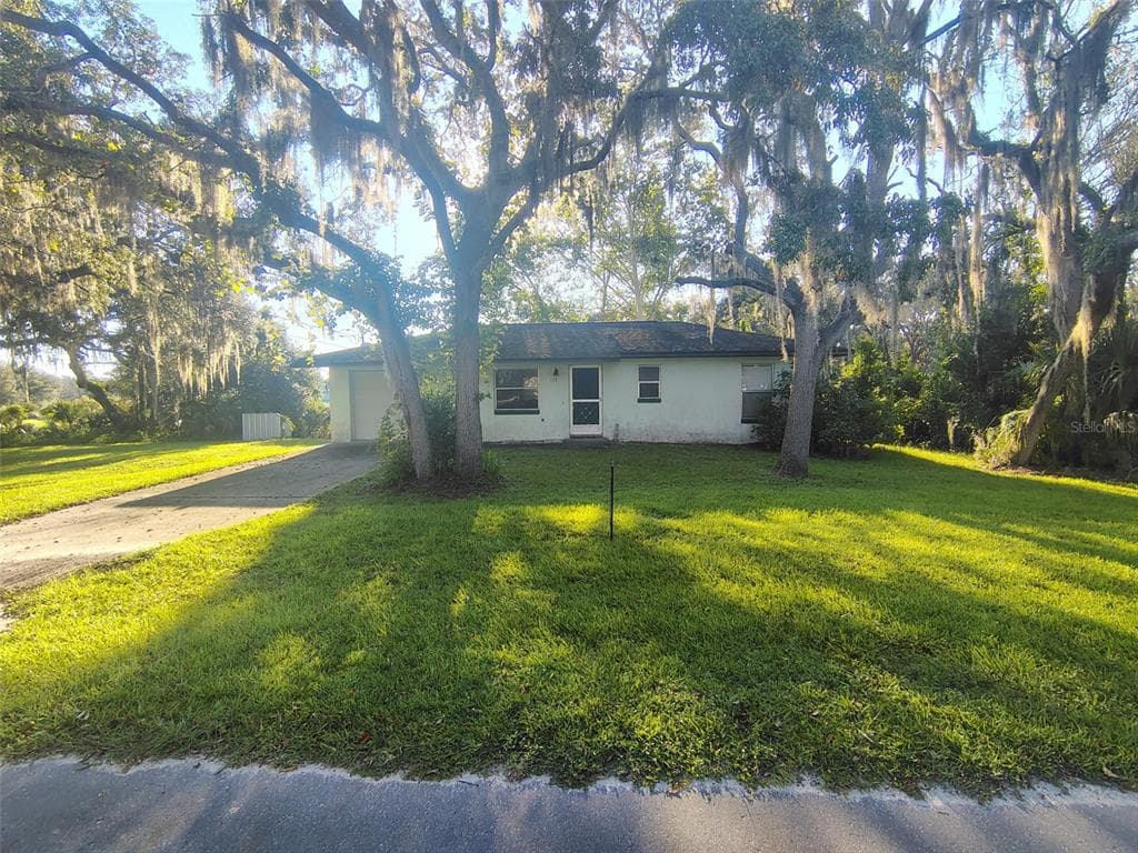 123 N TWIN LAKE DRIVE INVERNESS, FL 34453