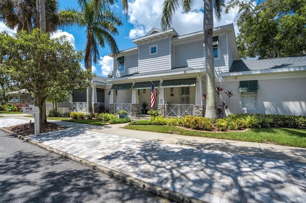 201 4TH AVENUE S SAFETY HARBOR, FL 34695