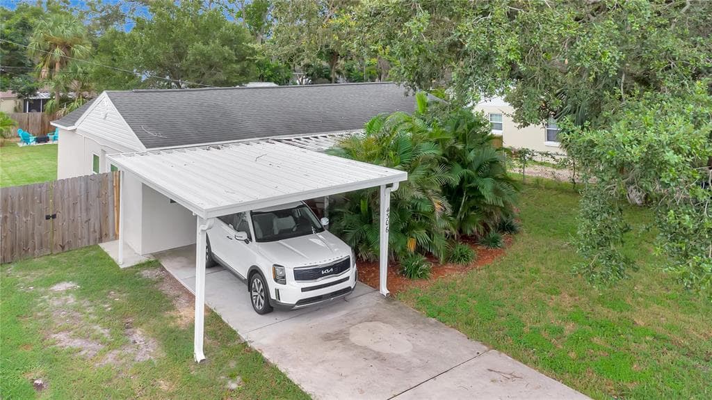 4306 S WEST SHORE BOULEVARD TAMPA, FL 33611
