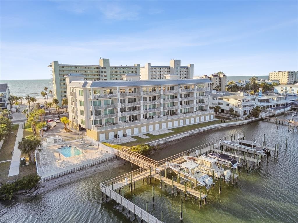 20001 GULF BOULEVARD UNIT 501 INDIAN SHORES, FL 33785