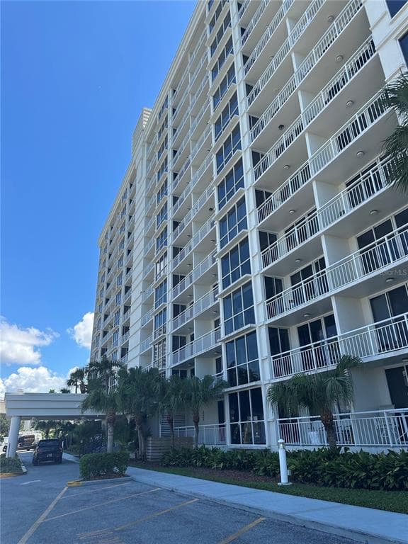 100 PIERCE STREET UNIT 801 CLEARWATER, FL 33756