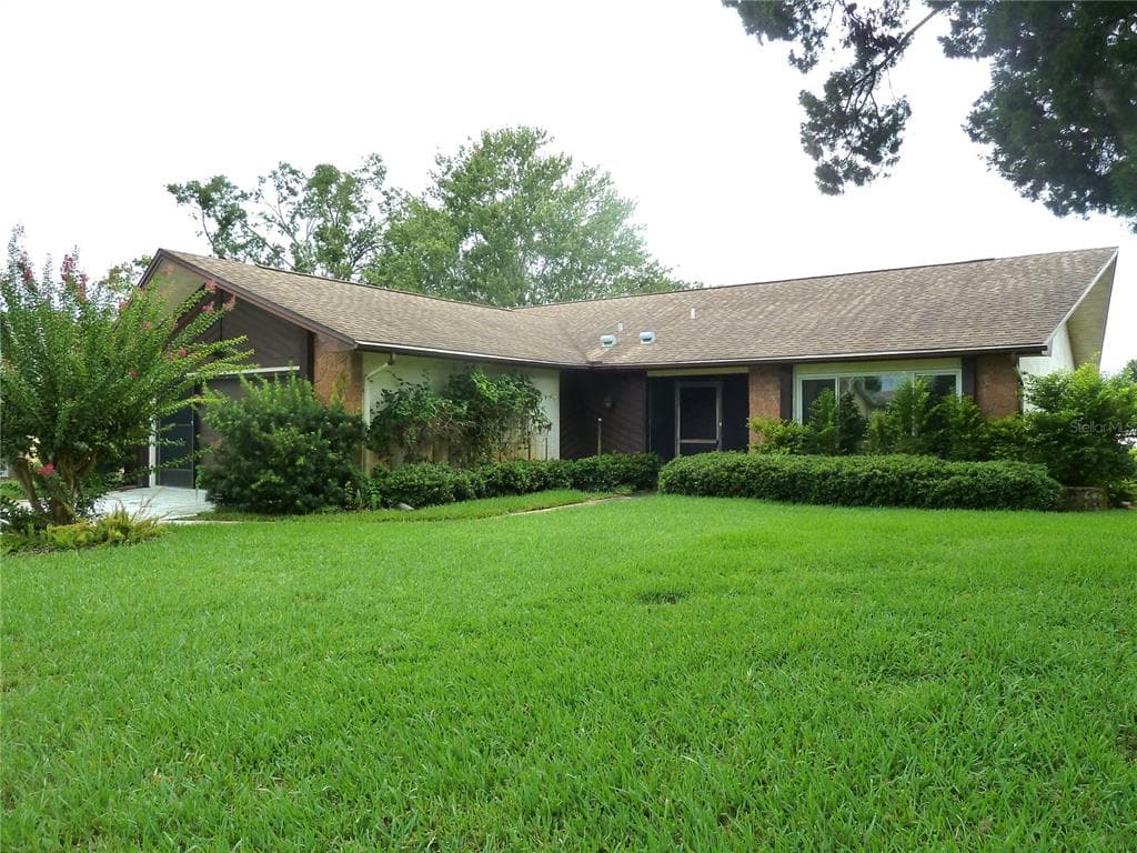 1350 GLENGARRY DRIVE PALM HARBOR, FL 34684
