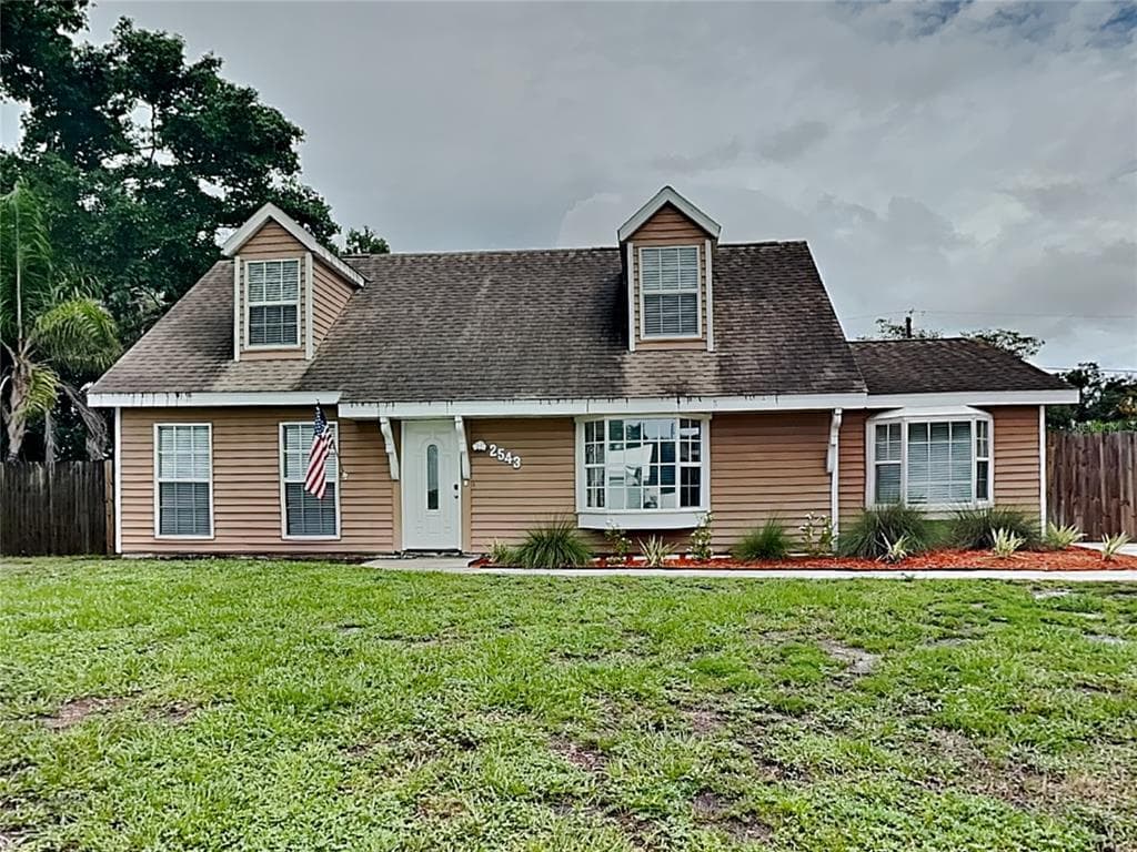 2543 GOLDEN POINCIANA PLACE SARASOTA, FL 34232