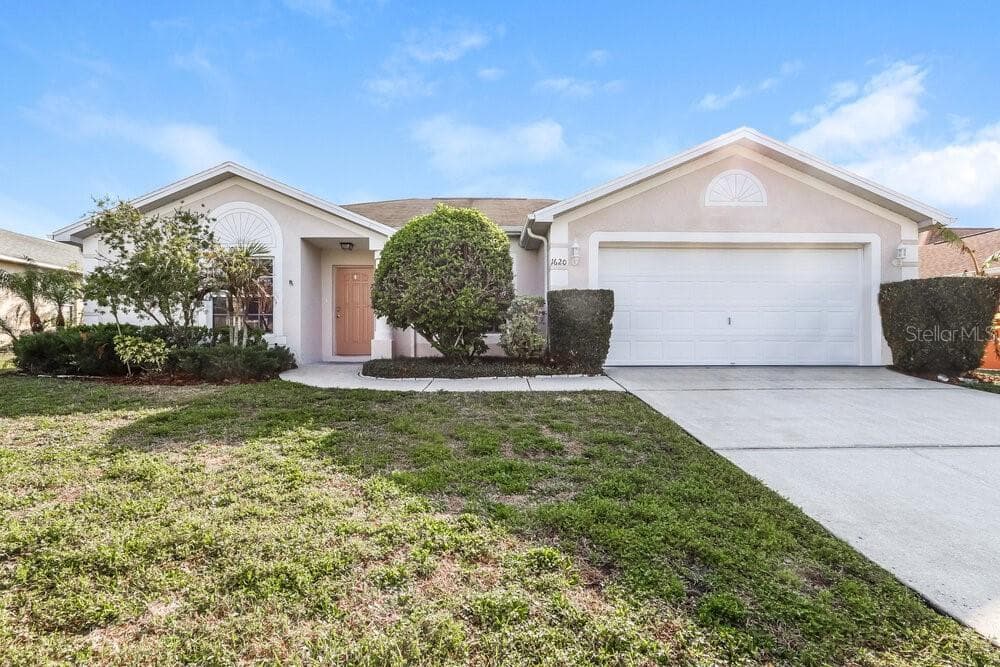 1620 TOTEM POLE WAY LUTZ, FL 33559