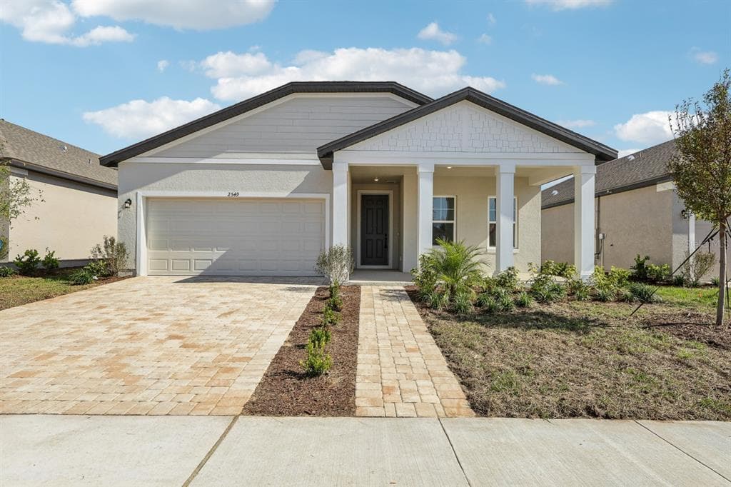 2549 BROADWING ST KISSIMMEE, FL 34746