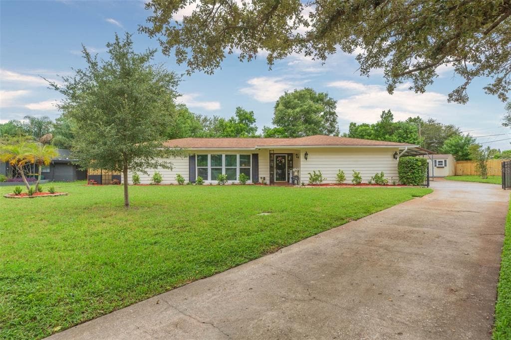 2301 EASTWOOD DRIVE CLEARWATER, FL 33765