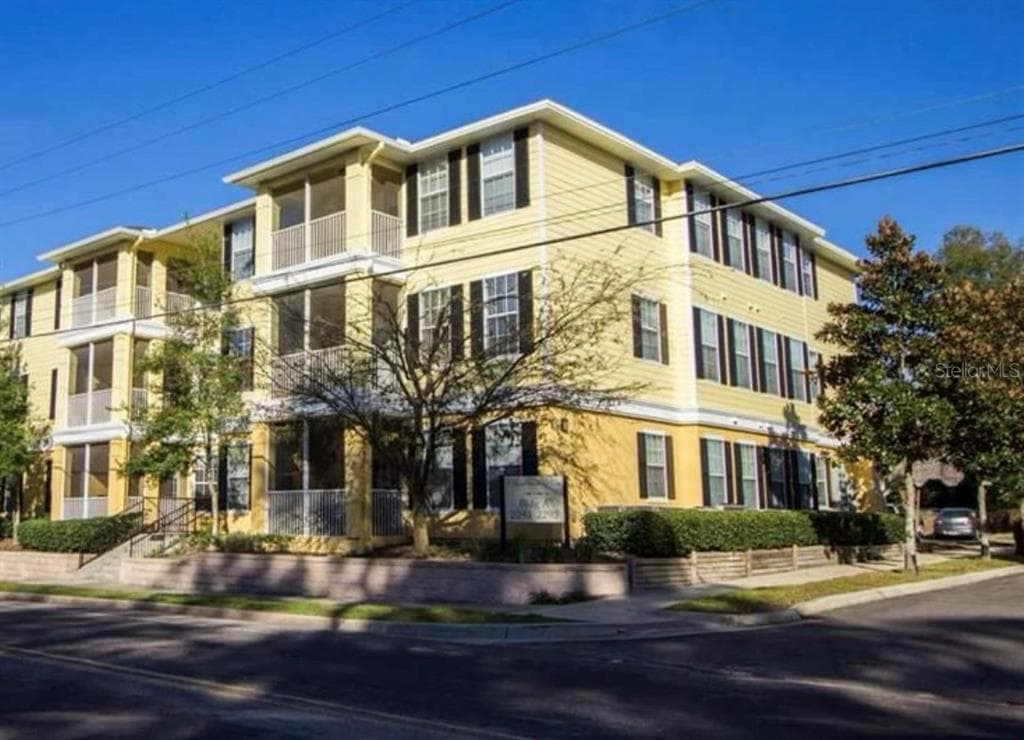 2253 NW 16TH TERRACE UNIT 1