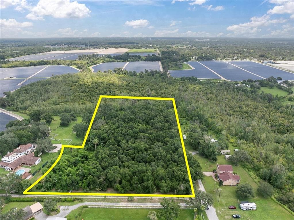 14126 BLACKJACK ROAD DOVER, FL 33527