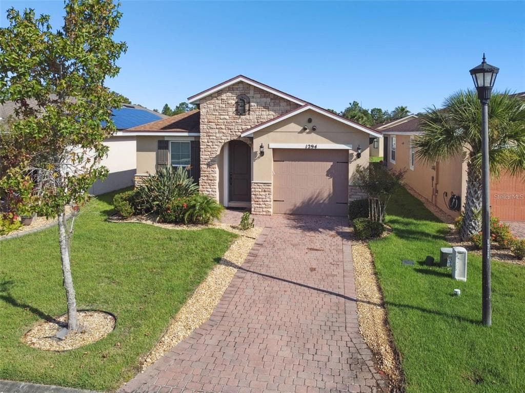 1294 HARBOR RIDGE DRIVE KISSIMMEE, FL 34759