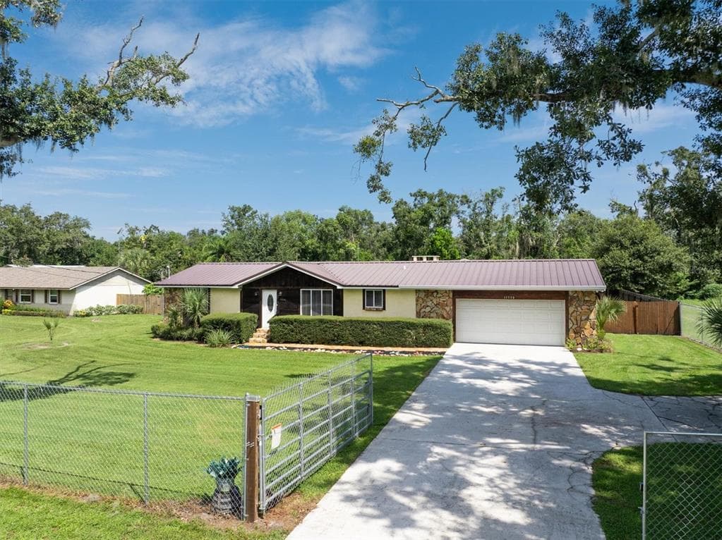 11510 TUCKER ROAD RIVERVIEW, FL 33569