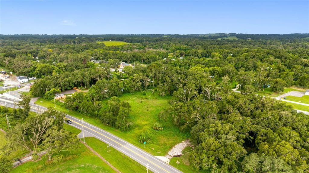 21109 US HIGHWAY 98 DADE CITY, FL 33523