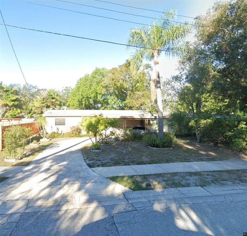 5013 S HESPERIDES STREET TAMPA, FL 33611