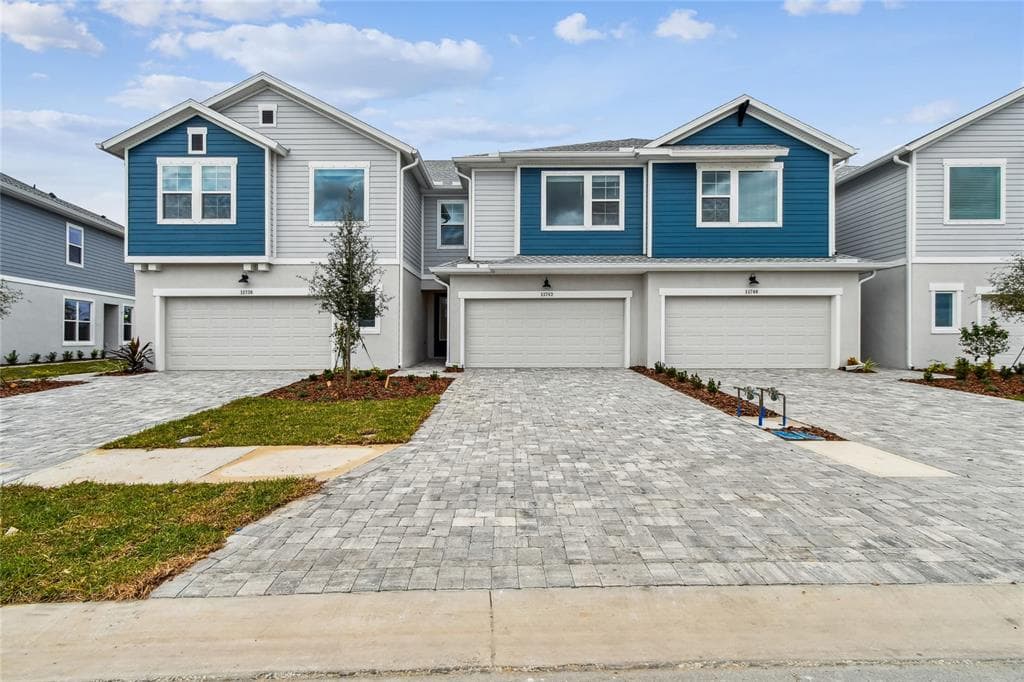 11742 FULL MOON LOOP PARRISH, FL 34219