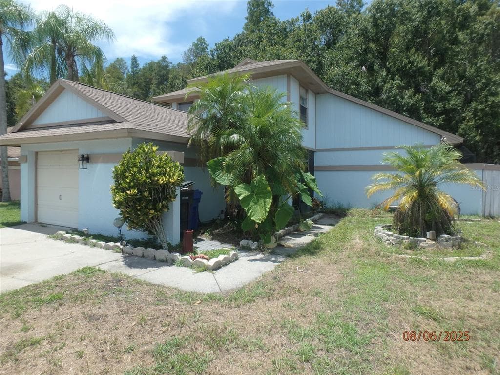 5947 BIRCHWOOD DRIVE