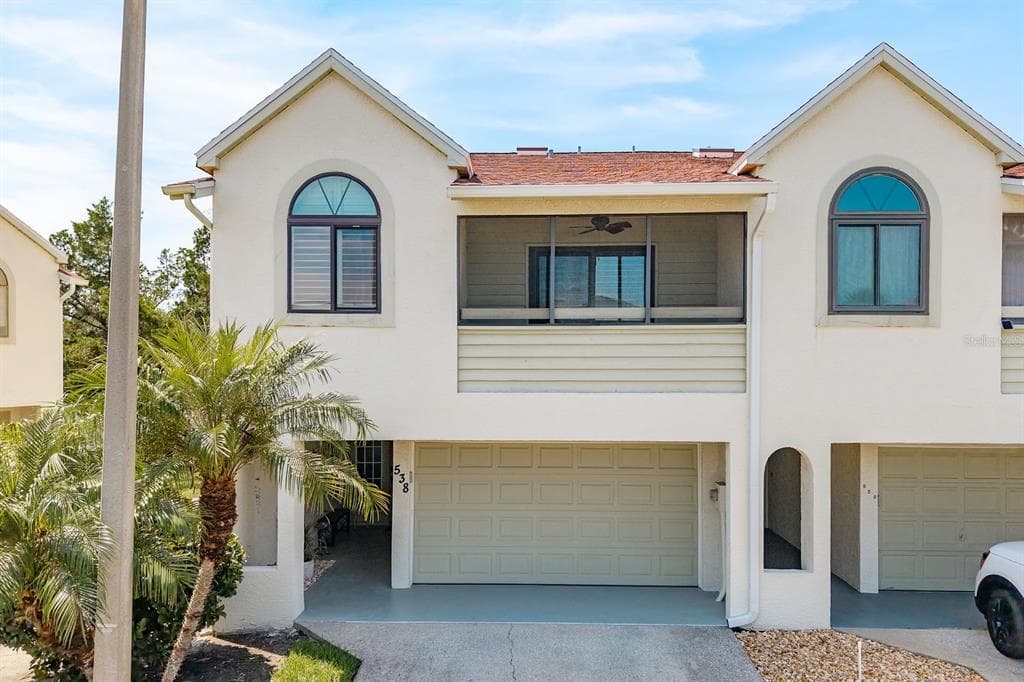 538 WALDEN COURT DUNEDIN, FL 34698