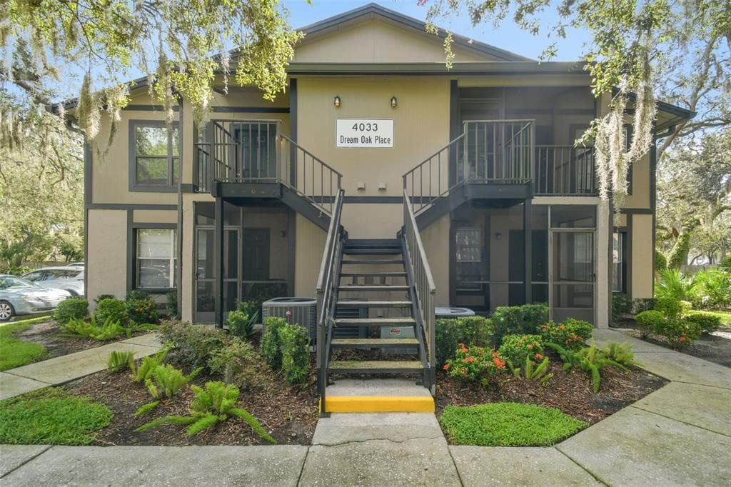 4033 DREAM OAK PLACE UNIT 202